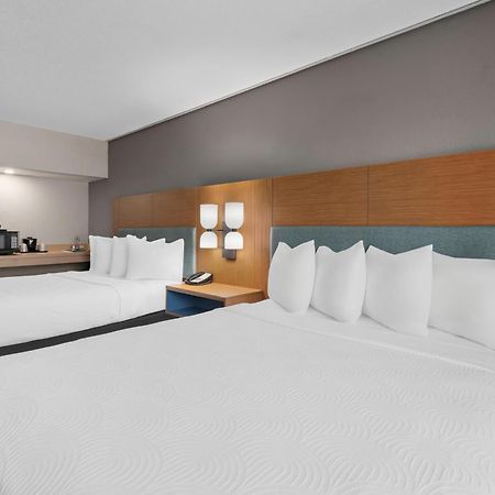 Country Inn & Suites By Radisson, Coon Rapids, Mn Bagian luar foto