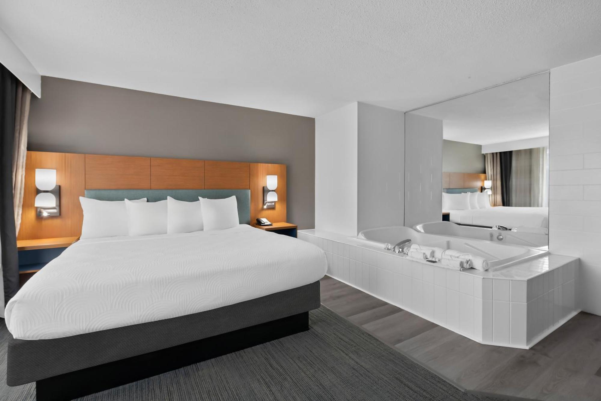 Country Inn & Suites By Radisson, Coon Rapids, Mn Bagian luar foto